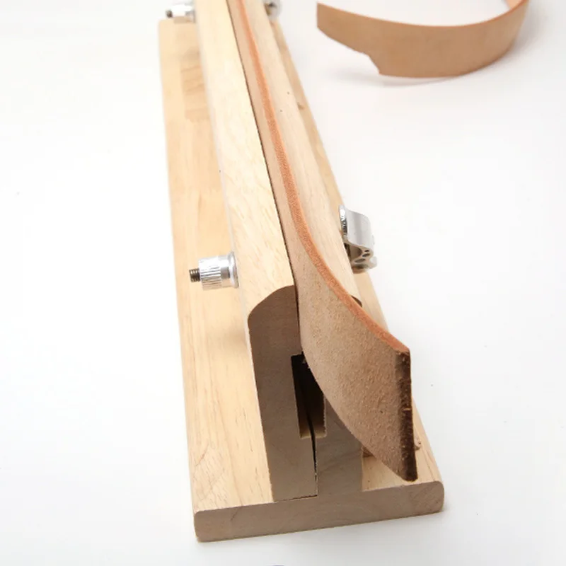 Wooden Leather Retaining Clip  - огляд і ціна Leather Stitching Pony Clamp