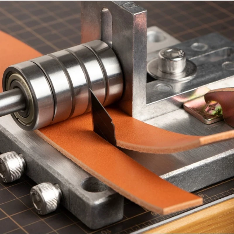 Leather Goods Slitting Machine - огляд і ціна Leather Splitting Machine