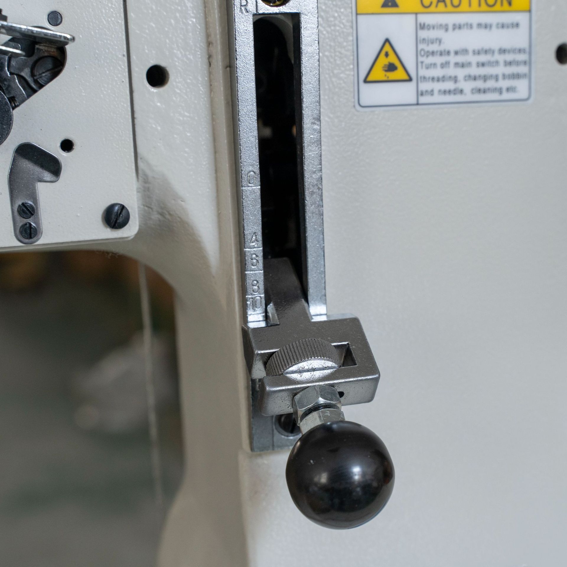 CP-441 Medium-thickness Heavy- - огляд і ціна Industrial Sewing Machine 441